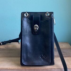 Patricia Nash Daphne Black Leather TurnLock Crossbody Bag
